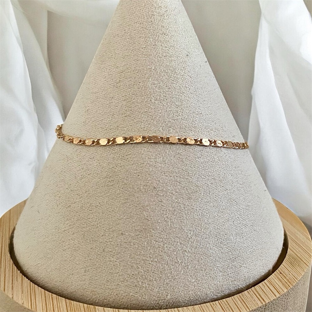 Women’s gold plated 6.5 inch bracelet with 2 inch extender - Picture 2 of 4